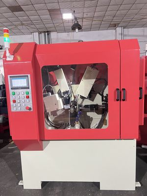 LDX-026B Máquina de rectificação CNC para serradura de madeira