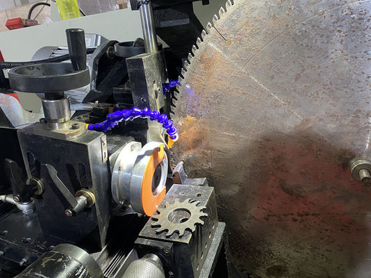 LDX-028A Máquina de moagem dupla de servo CNC totalmente fechada