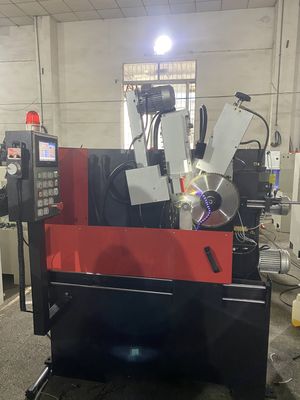 LDX-026A Máquina de trituração CNC TCT de serradura circular